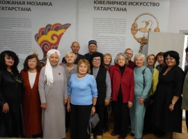 В ГБУ «Таткультресурсцентр» поздравили ветеранов с Днем пожилых людей