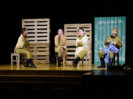 «Милли кунакханә» студиясендә - «Триумф» халык театры җитәкчесе һәм режиссеры Рөстәм Әхмәдуллин
