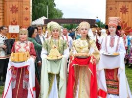 В Татарстане отпраздновали мордовский праздник «Валда Шинясь»