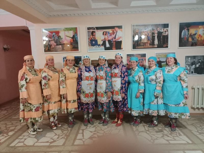 Фольклорный коллектив "Сәрвиназ"