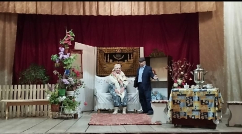 театральный коллектив "Сердэш"