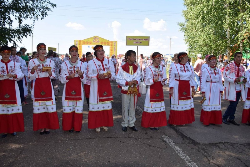 Народный фольклорный ансамбль песни и танца "Илем" участник Республиканского фестиваля чувашской национальной культуры "Уяв" в г.Нурлате