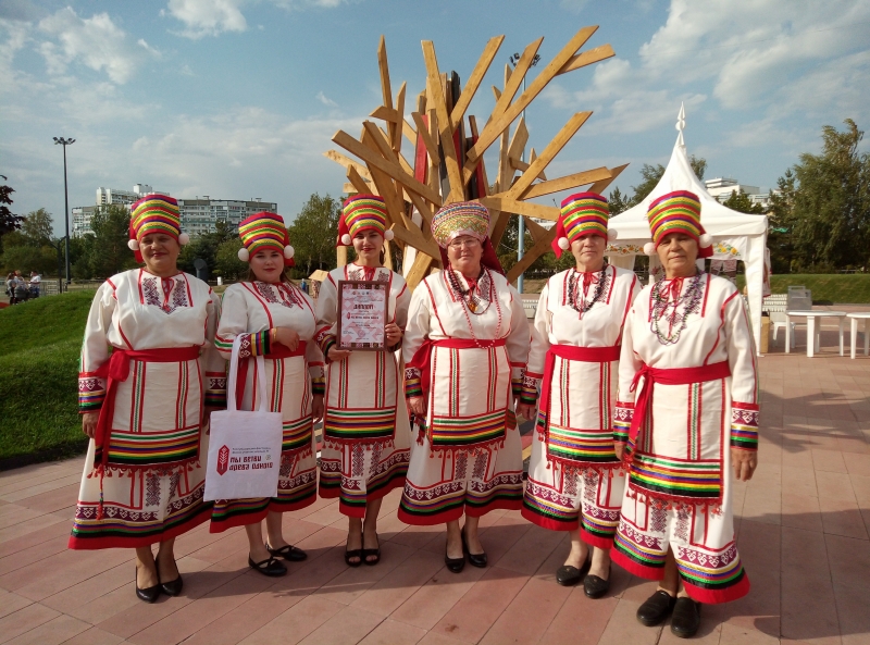 Фестиваль финно-угорских народов "Мы ветви древа одного"