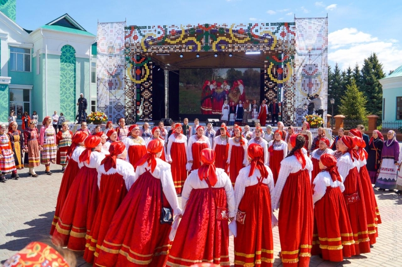 Народный фольклорный ансамбль "Каравон"