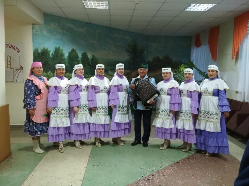 Фольклорный коллектив «Мәдинәкәй» Бишмунчинского СДК