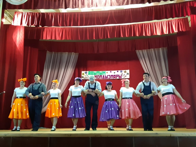 "Яшьлек" бию төркеме