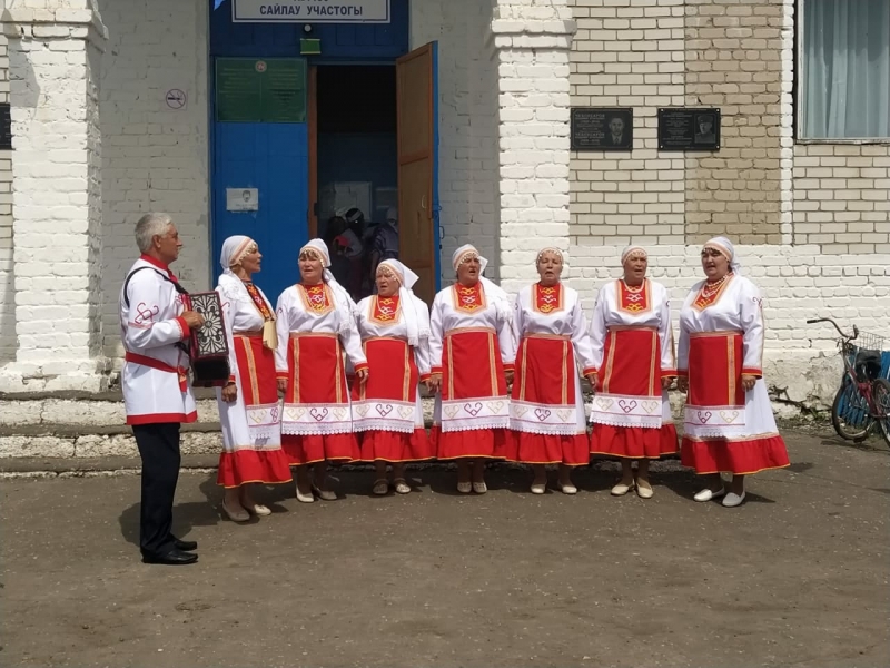 Фольклорный коллектив <<Элшел пикисем>>