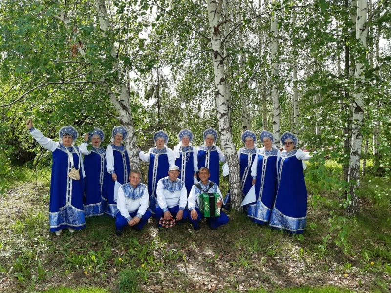 Фото ансамбля было сделано в Никольске Лаишевского района на празднике "Каравон"