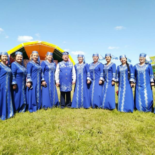 Выступление вокального ансамбля"Сердэш" на празднике "Сабантуй", г.Нурлат