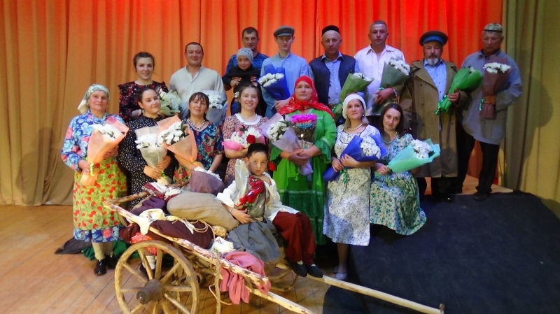 Нижнеберескинский народный театральный коллектив «Нур»