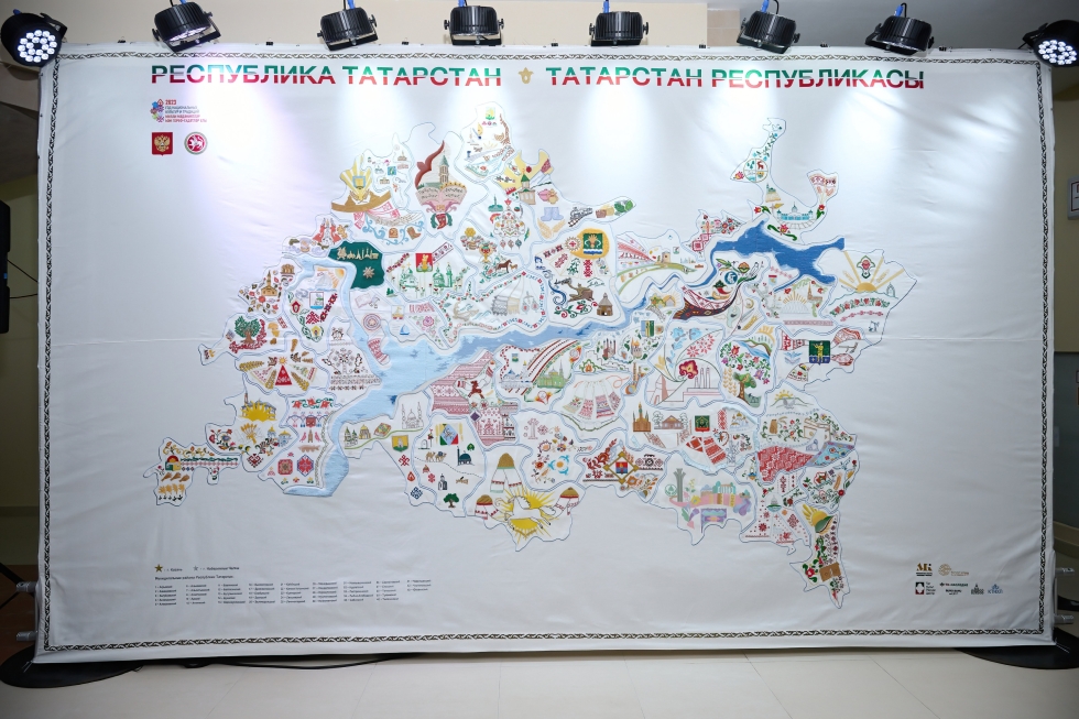 Знакомтесь: мастера-вышивальщицы проекта «Вышитая карта Республики Татарстан»