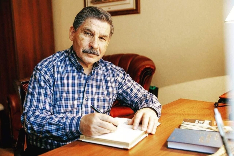 Роберт Миңнуллин исемендәге иң яхшы әдәби әсәргә конкурс башланды