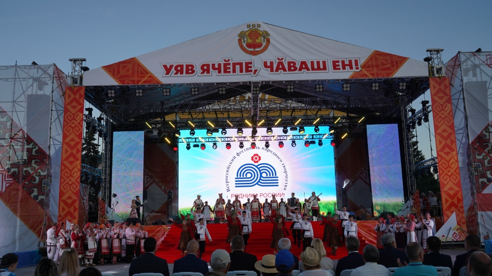 Ансамбль «Счастливое детство» из Татарстана принял участие в фестивале «Родники России»