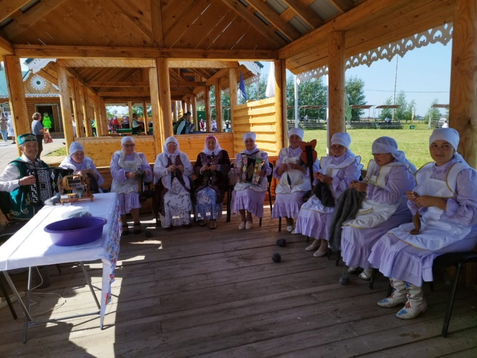 «Бистә шәле» фестиваль-конкурсы турында Гөлфирә Кәлиева белән фикер алышабыз