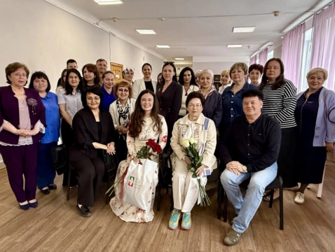 В ГБУ «Таткультресурсцентр» с юбилеем поздравили народную артистку Татарстана, композитора Резеду Ахиярову