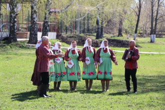 Фольклорный коллектив  в селе Кошки-Новотитмбаево