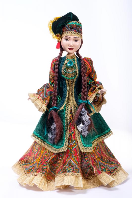 Кукла в национальном костюме (городской костюм Казанской татарки). 