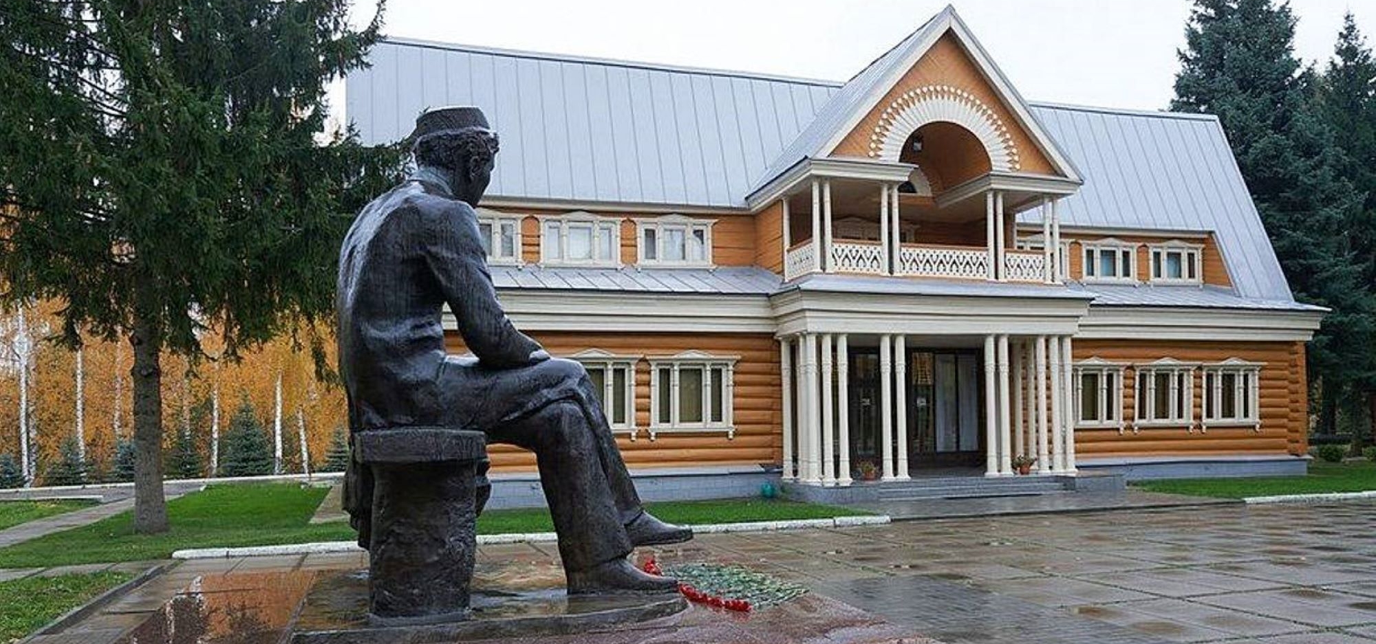 Габдулла Тукай музей-комплексы директоры Алина Мөхәммәтшина белән очрашуга чакырабыз