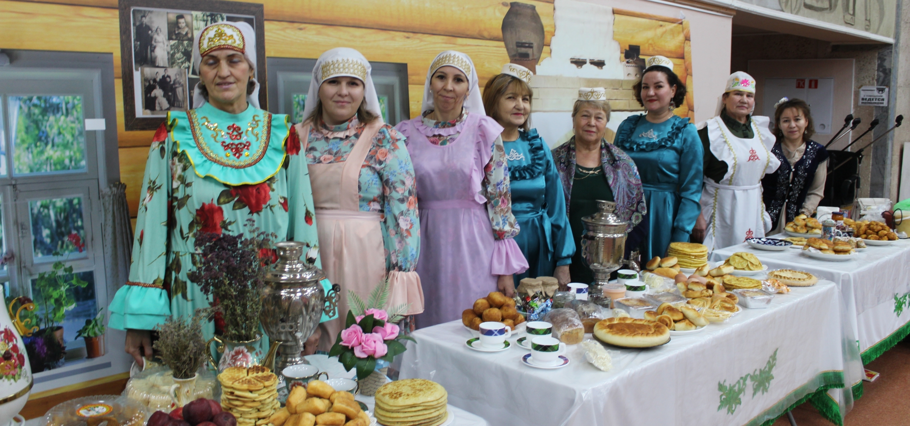 В Азнакаево прошел праздник «Чәй бәйрәме», посвященный Году семьи