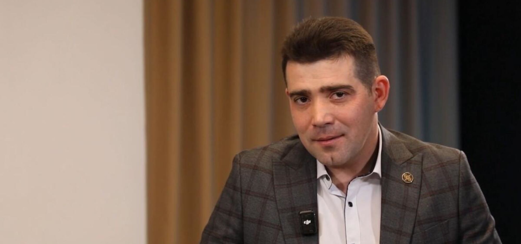 «Милли кунакханә»дә Рүзәл Минһаҗев белән очрашуга чакырабыз