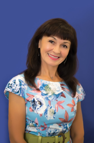 Руководитель Народного коллектива ансамбля танца "Ютазы йолдызлары" Абдурахманова Минзиля Маузировна