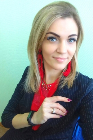 Хайбуллина Рамиля Рамиловна, руководитель вокального ансамбля "Мирас"