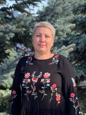 Светлана работает директором  СДК "Красный Восток", она же является руководителем клуба "Ветеран".
