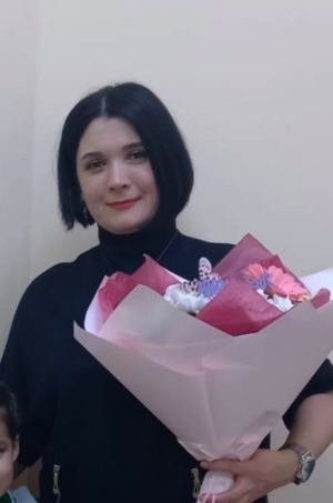 Художественный руководитель коллектива Латыпова Айгуль 