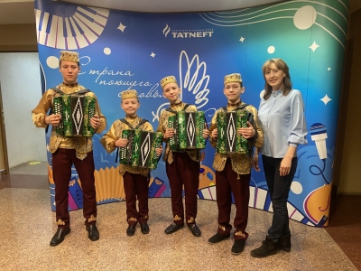 Инструментальный ансамбль «Өмет»