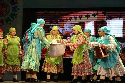 Народный самодеятельный фольклорный коллектив "Сөн бизәкләре"