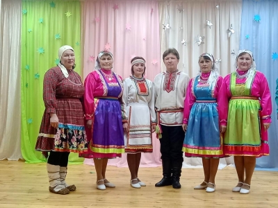 Марийский народный коллектив "Курмызак олык"
