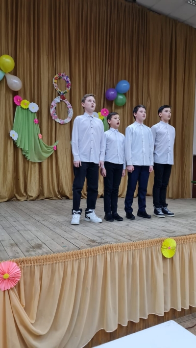 Детская вокальная группа "Тамчылар"