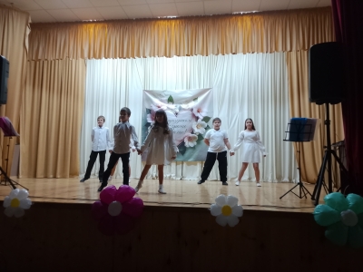 Хореографический коллектив "Непоседы"