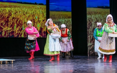 Фрагмент спектакля 