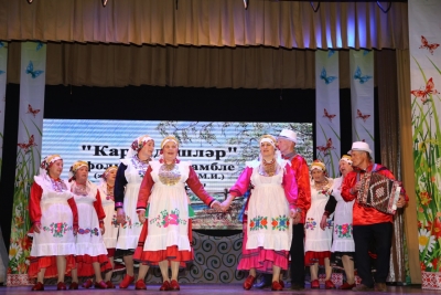 Кряшенский фольклорный коллектив "Карендэшлэр"