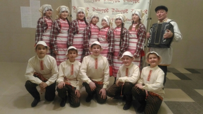 Детский образцовый фольклорный ансамбль "Питрау"