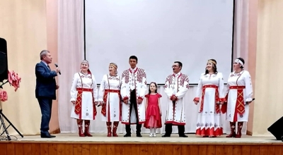 Народный ансамбль песни и танца "Илем"