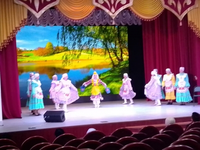 Сюжетный танец "Зәңгәр чиләк".