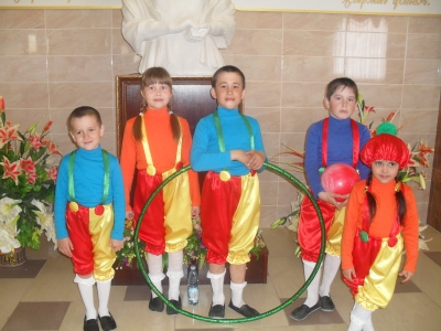 Танец "Веселые клоуны".