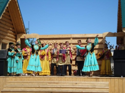 Народный фольклорный ансамбль  «Мөслим тугайлары»