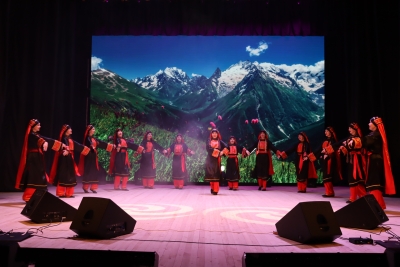 Танцевальная группа "Калейдоскоп" Спутник Народного ансамбля танца "Ютазы йолдызлары"