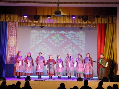 Народный фольклорный ансамбль «Сурэкэ»