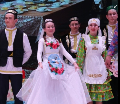 "Килен тошеру" фольклорный коллектив "Нажар чэчэклэре"