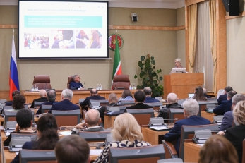 В Казани обсудили проблемы научных исследований в области истории и культуры